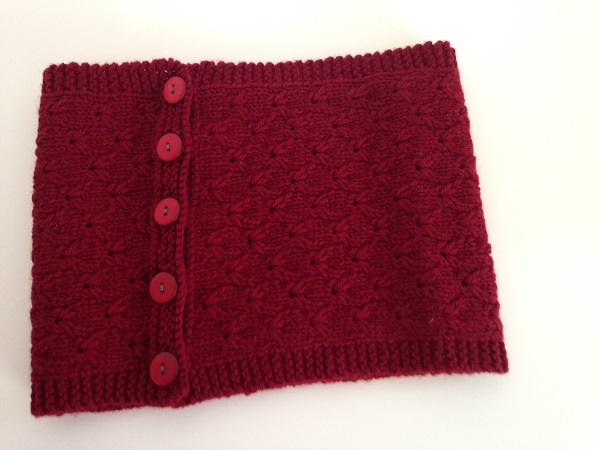 Buttoned Cowl – A New Design